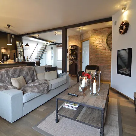 In Near Town Center, Cleaning Included Apartment