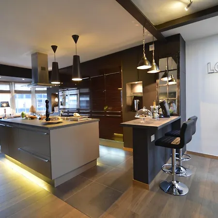 In Near Town Center, Cleaning Included Spa
