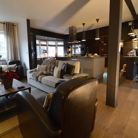 In Near Town Center, Cleaning Included Apartment Spa