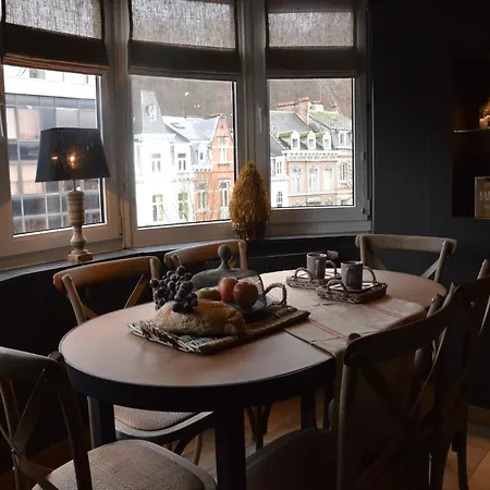 Apartment In Near Town Center, Cleaning Included *